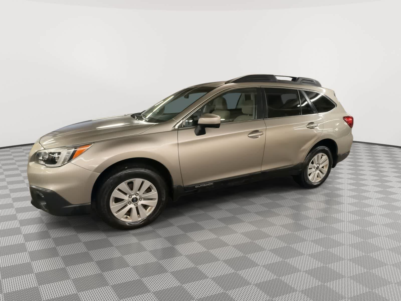 Thumbnail: 2017 Subaru Outback - 5