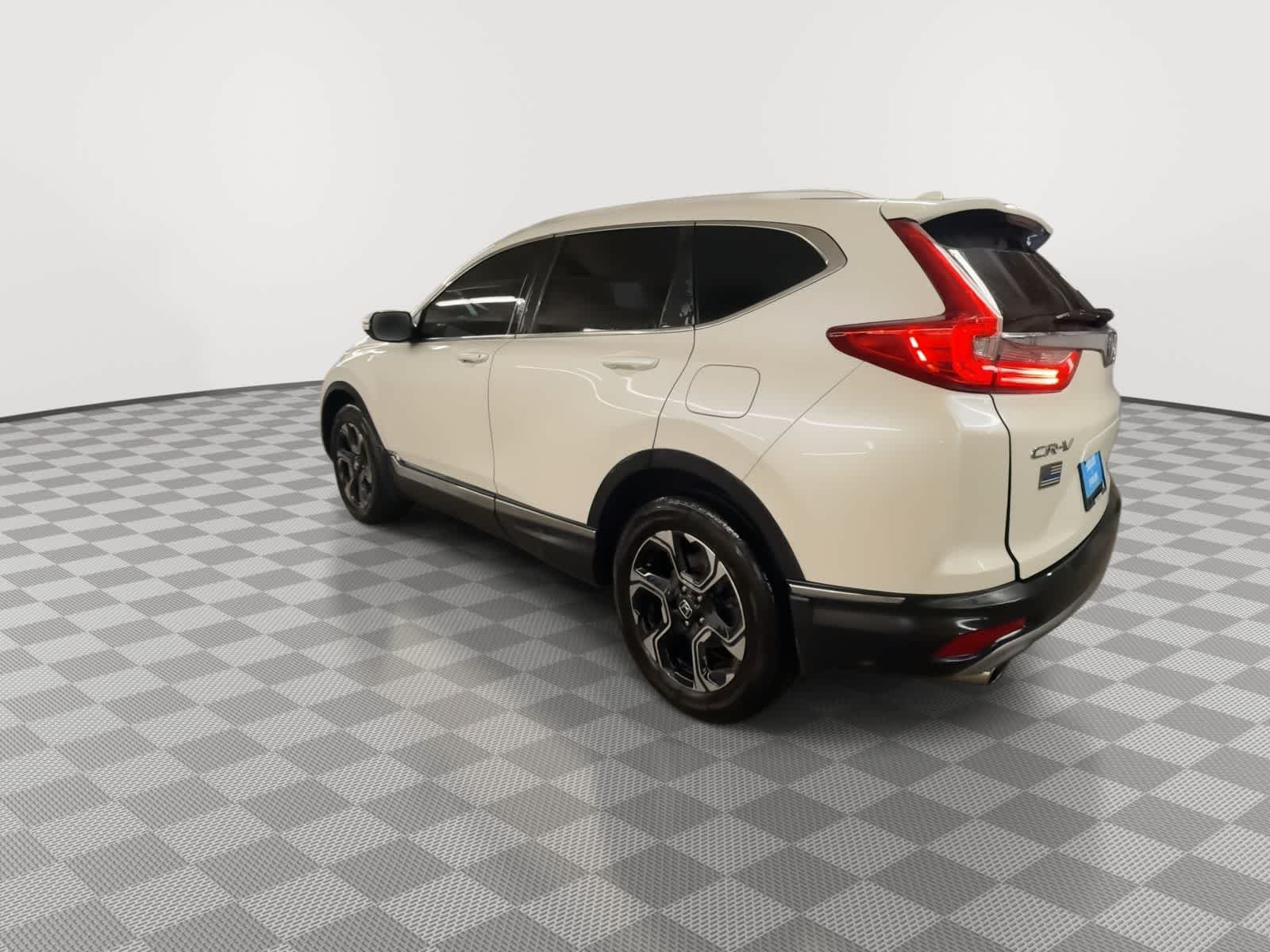 Thumbnail: 2017 Honda CR-V - 6