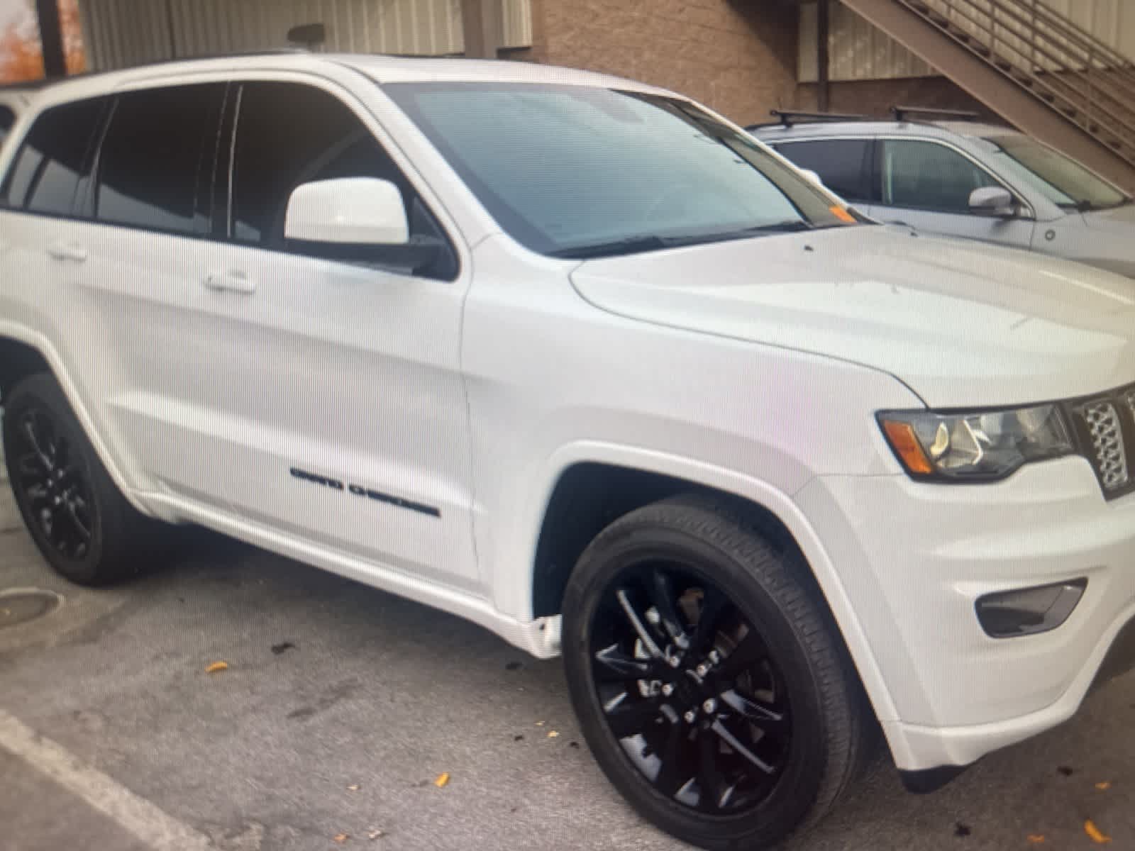 Thumbnail: 2021 Jeep Grand Cherokee - 11