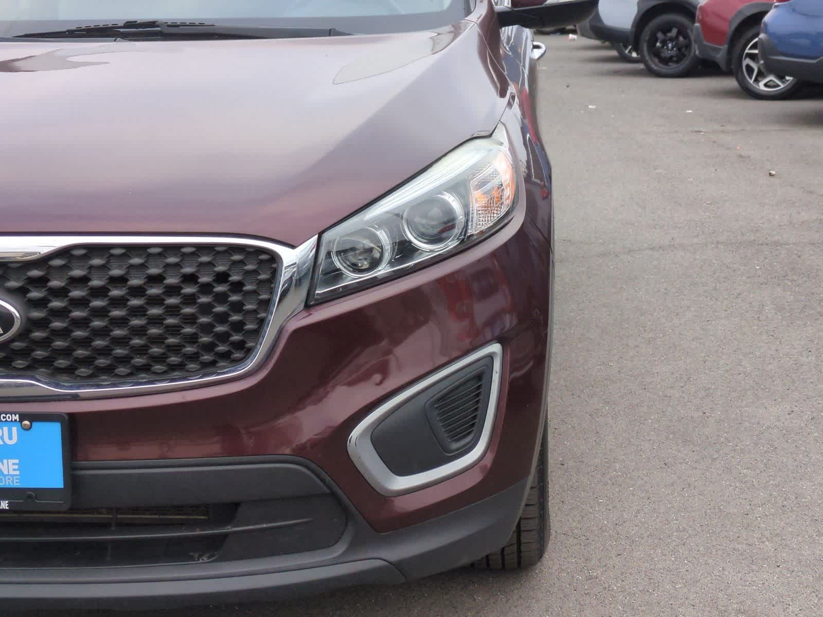 Thumbnail: 2017 Kia Sorento - 11