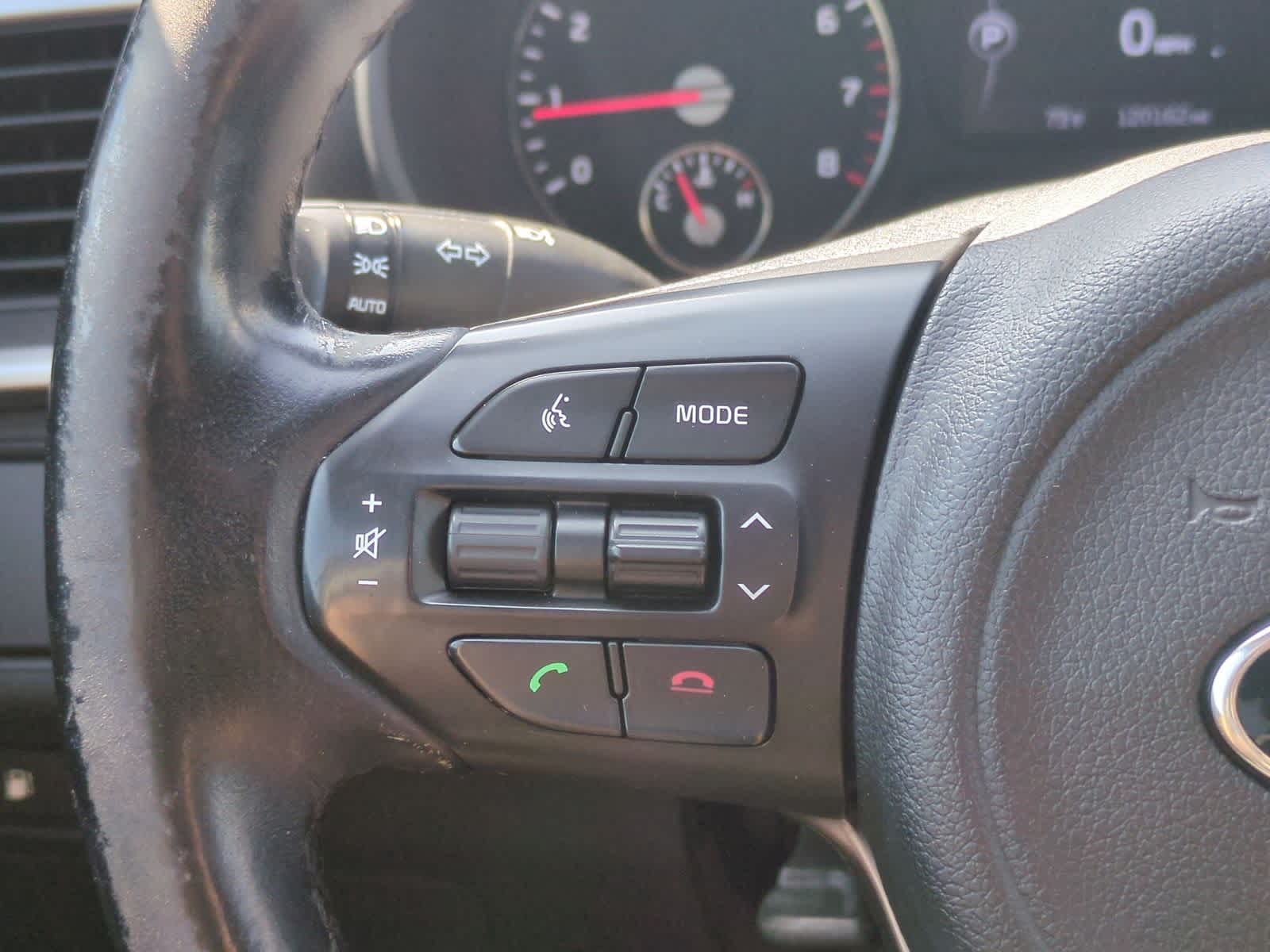 Thumbnail: 2016 Kia Sorento - 25