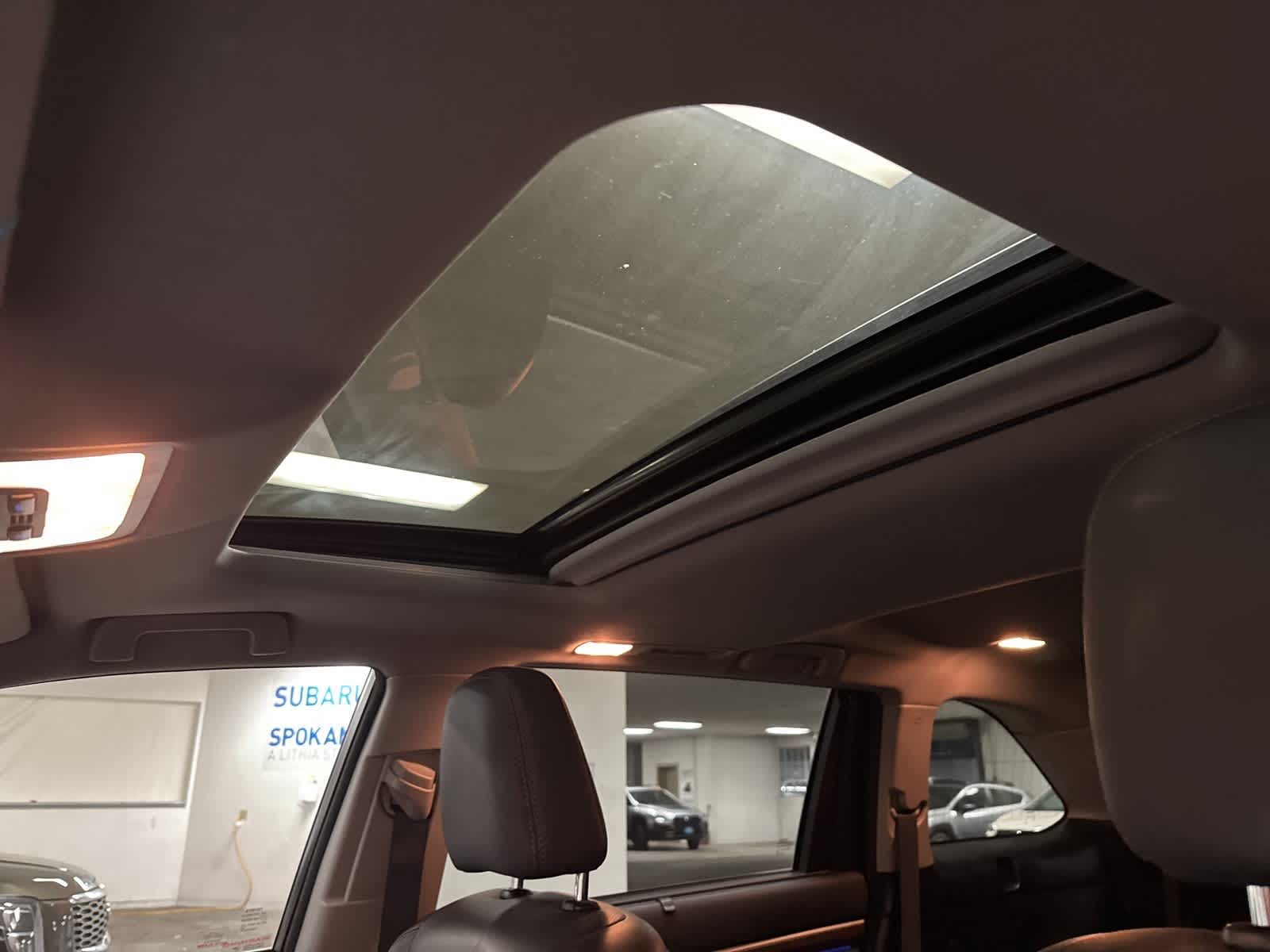 Thumbnail: 2015 Toyota Highlander - 8