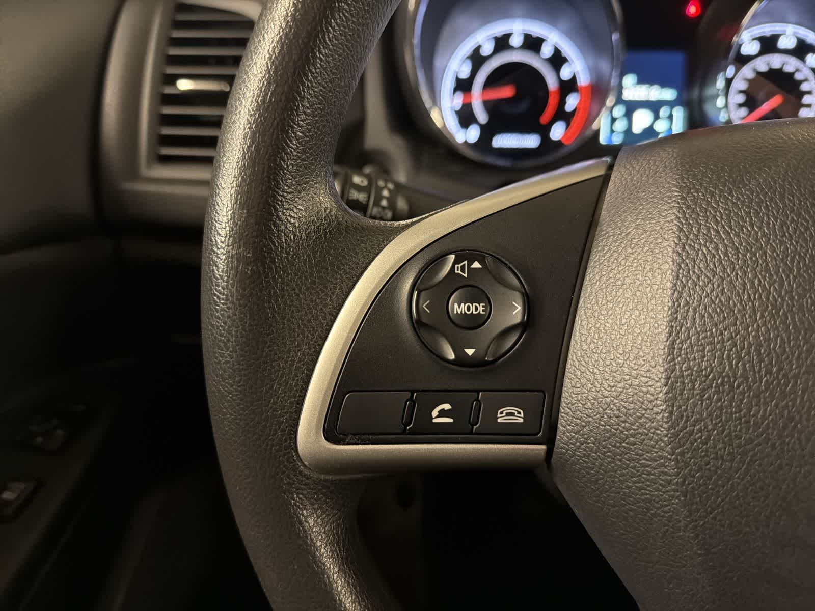 Thumbnail: 2024 Mitsubishi Outlander Sport - 24