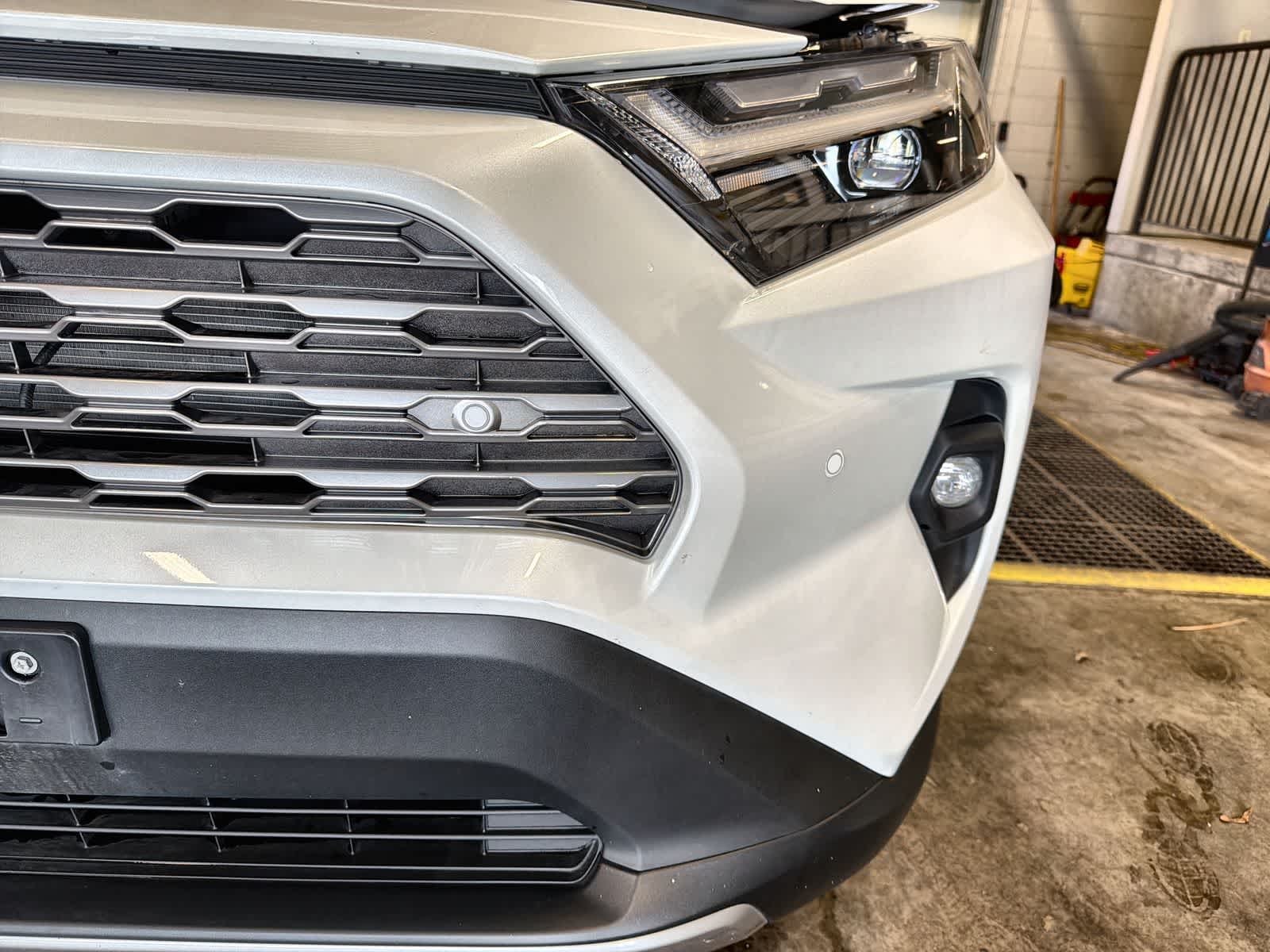 Thumbnail: 2025 Toyota RAV4 - 11