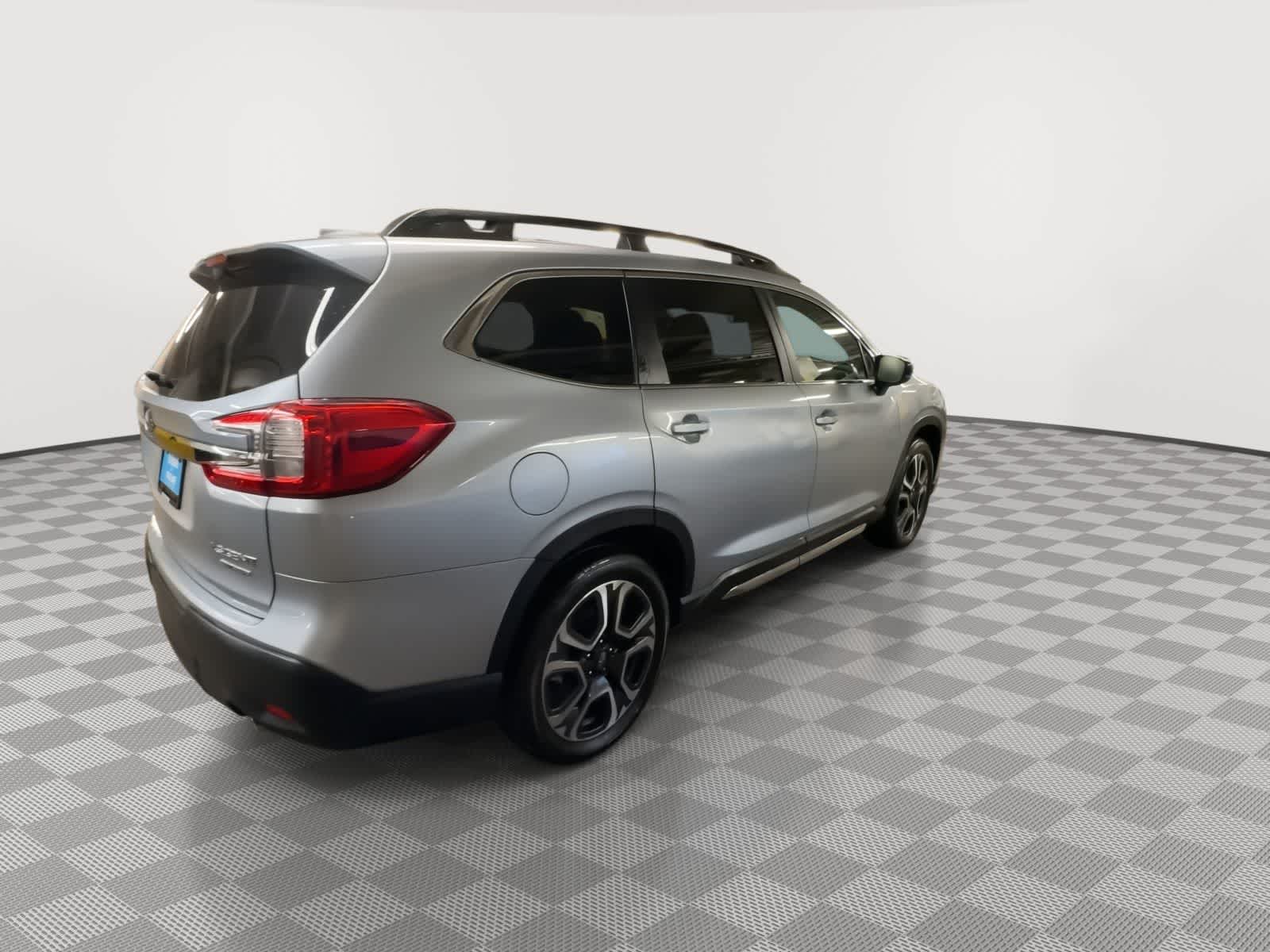 Thumbnail: 2024 Subaru Ascent - 9