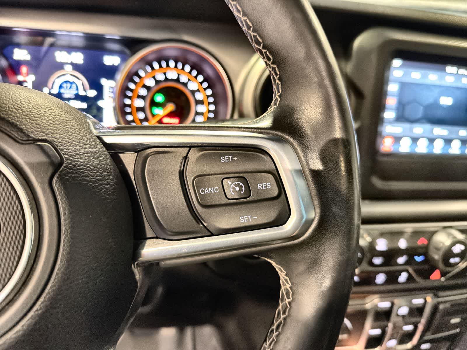 Thumbnail: 2020 Jeep Gladiator - 25