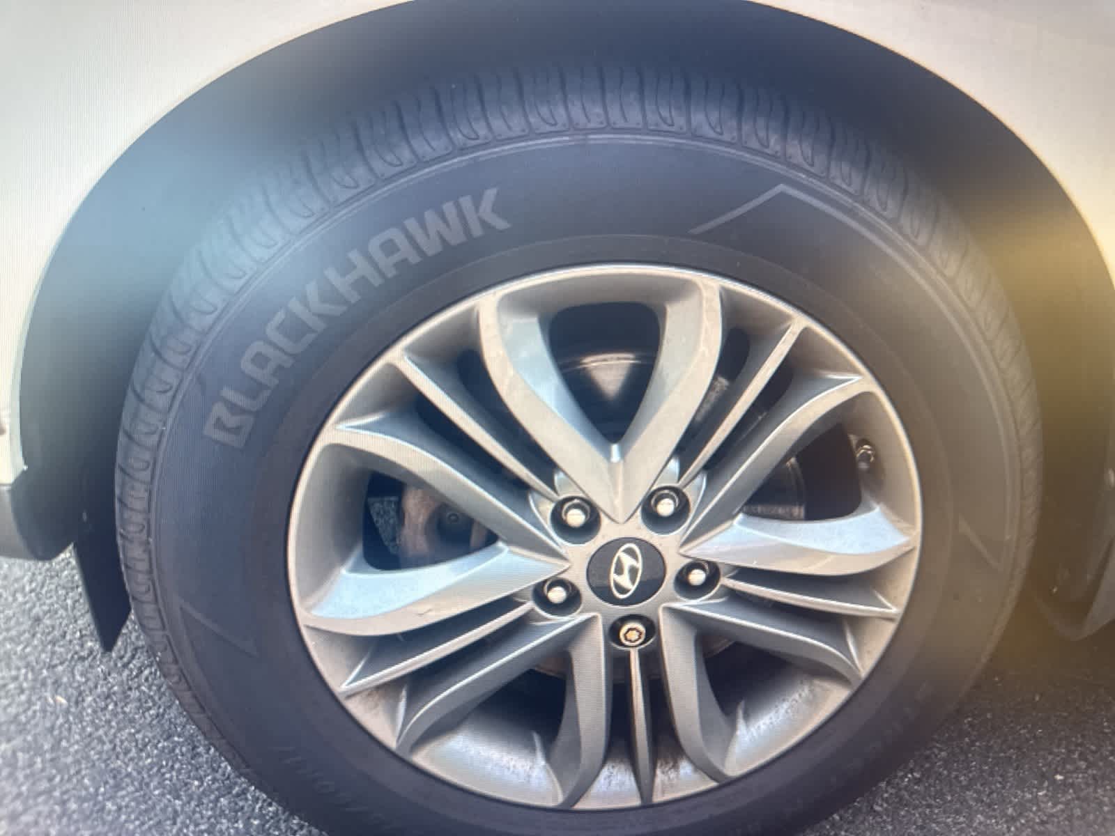 Thumbnail: 2015 Hyundai Tucson - 9