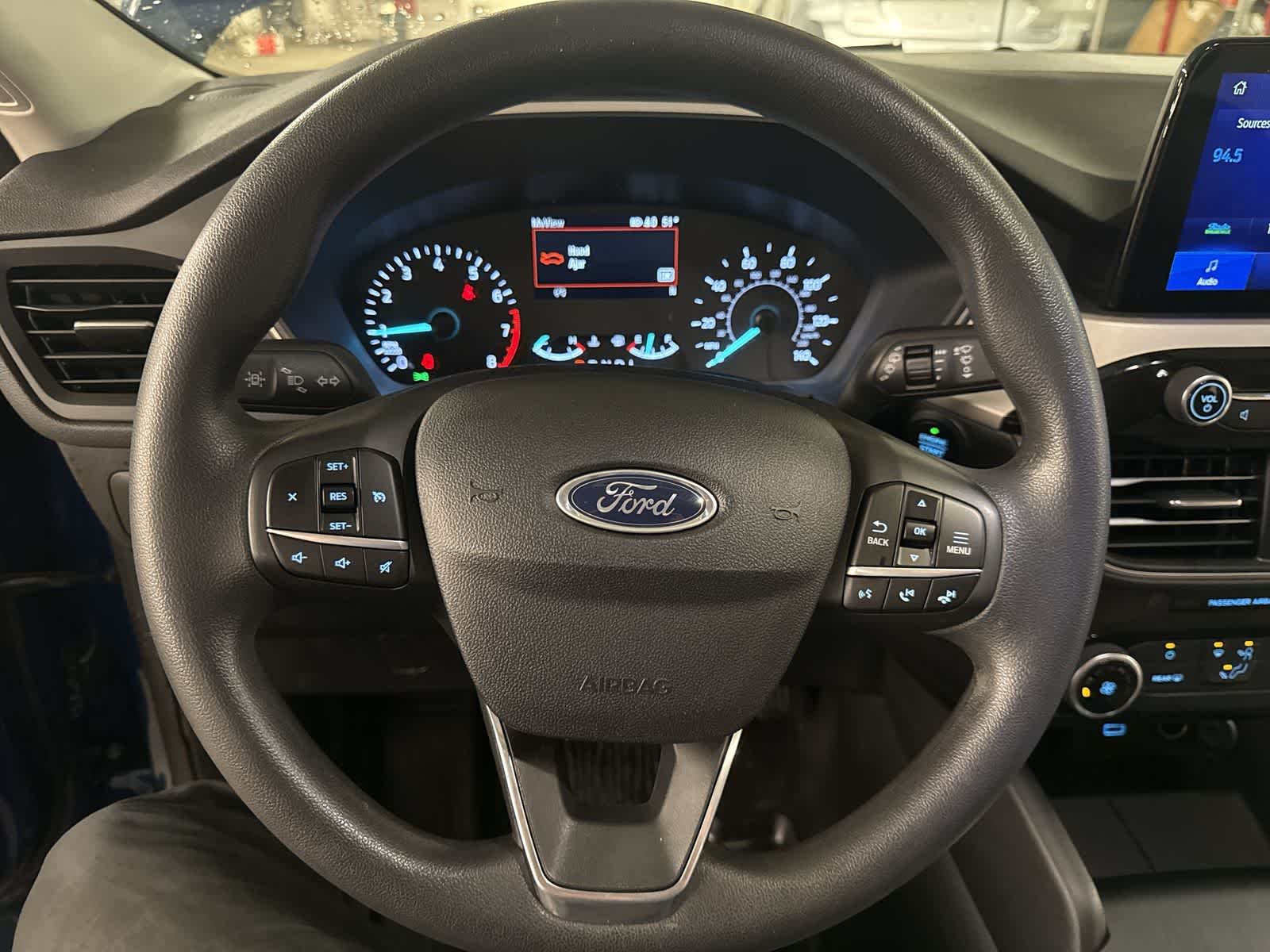 Thumbnail: 2022 Ford Escape - 21