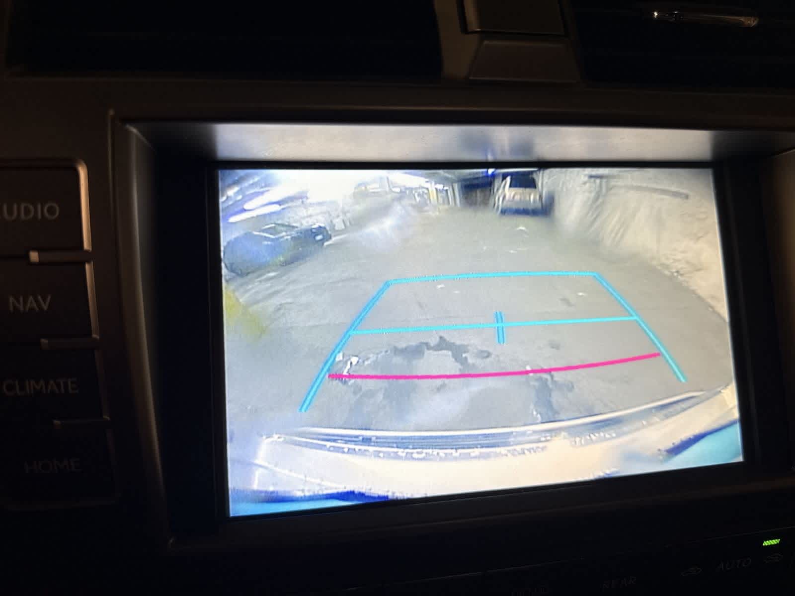 Thumbnail: 2017 Lexus GX - 30