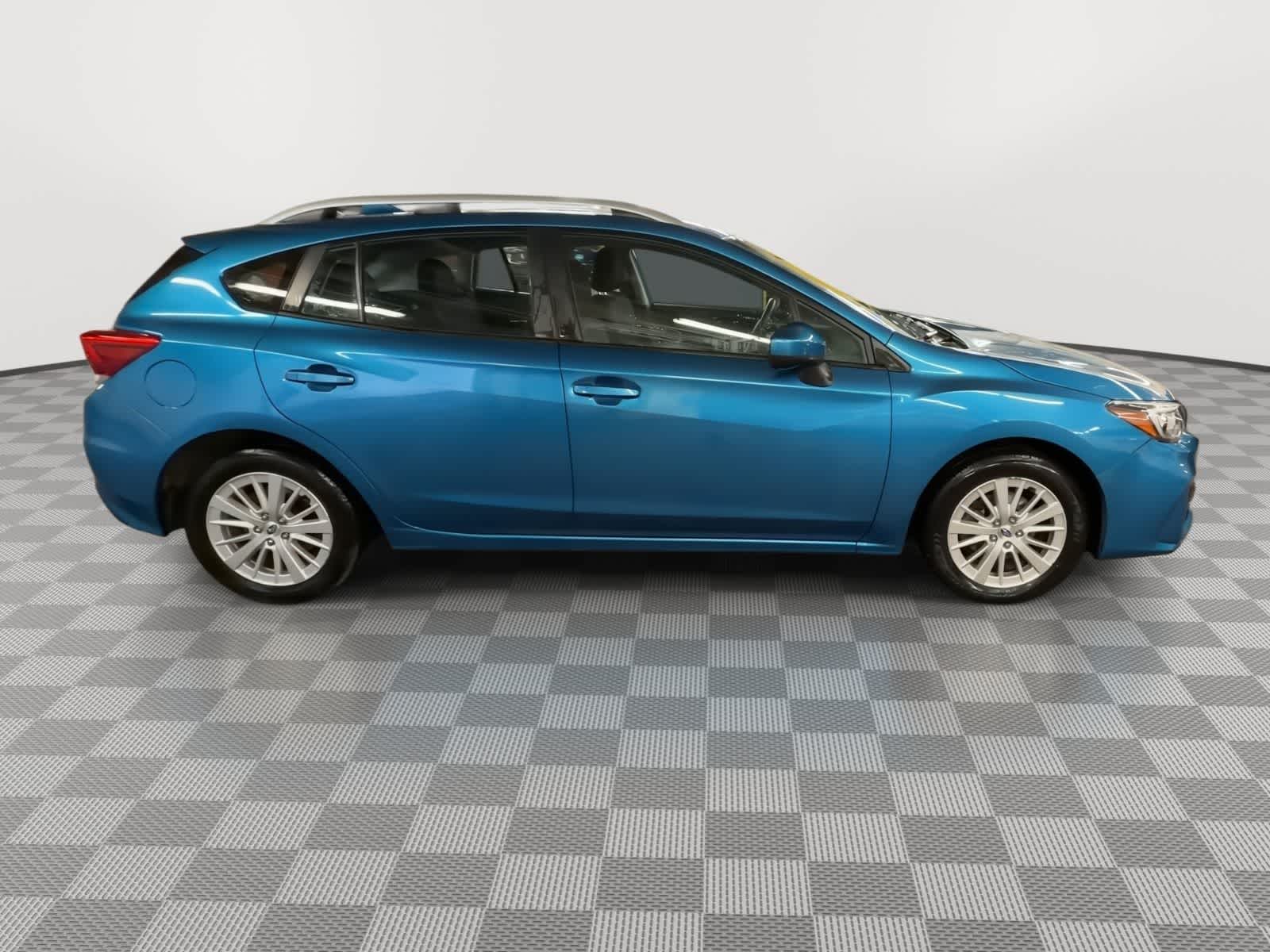 Thumbnail: 2018 Subaru Impreza - 9