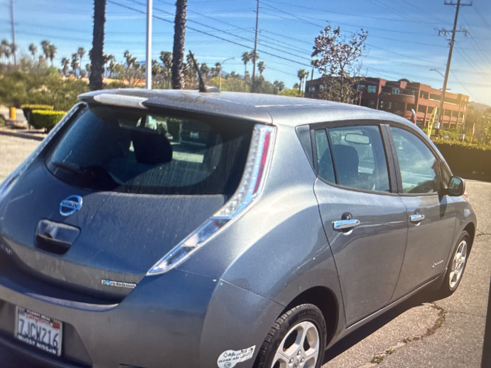 Thumbnail: 2015 Nissan Leaf - 5