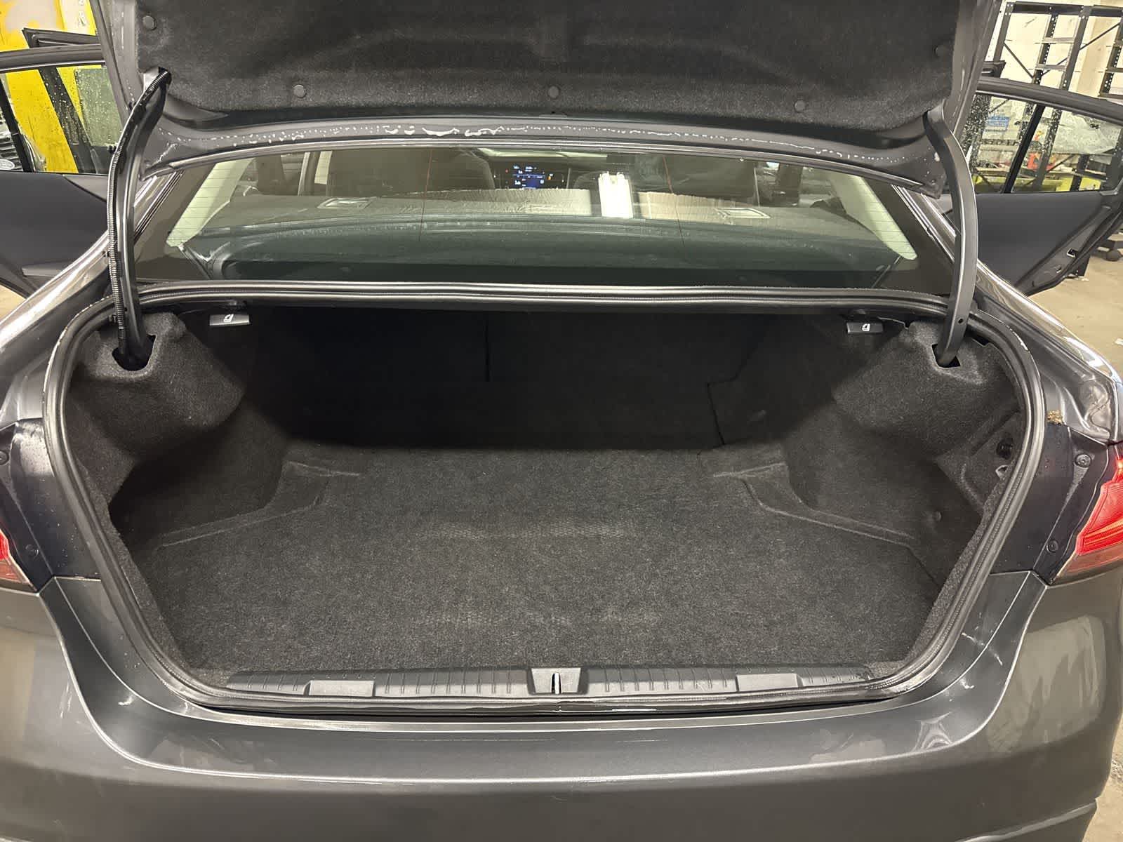 Thumbnail: 2020 Subaru Legacy - 30