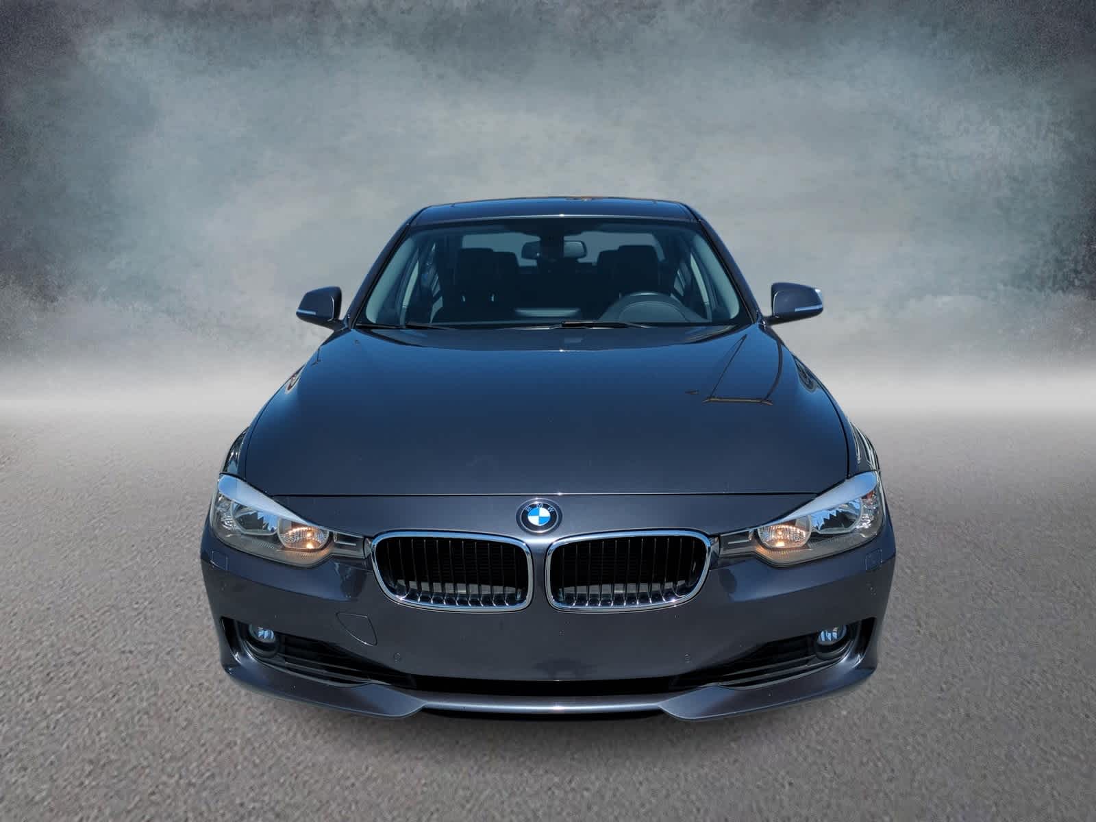 Thumbnail: 2015 BMW 3 Series - 3