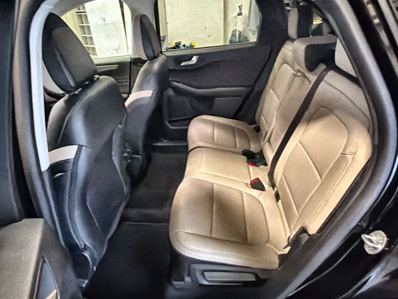 Thumbnail: 2022 Ford Escape - 20