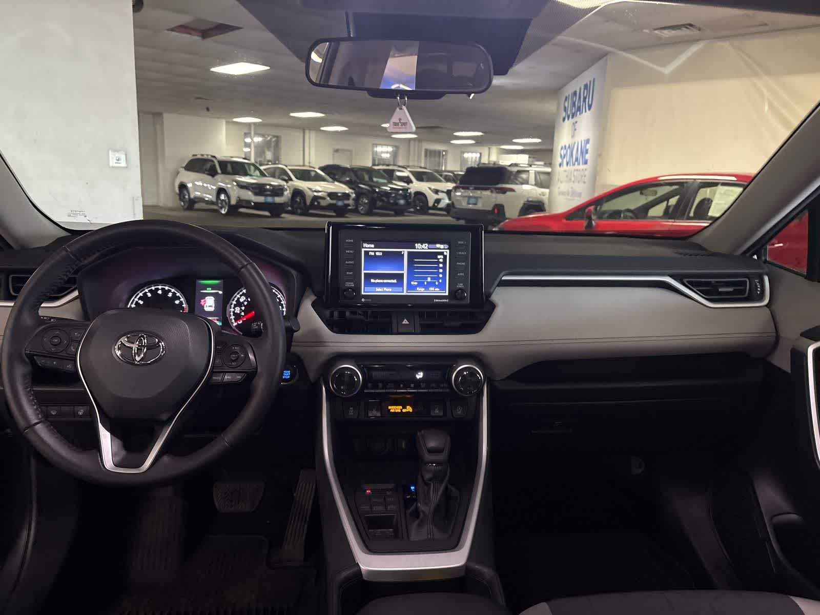 Thumbnail: 2022 Toyota RAV4 - 15