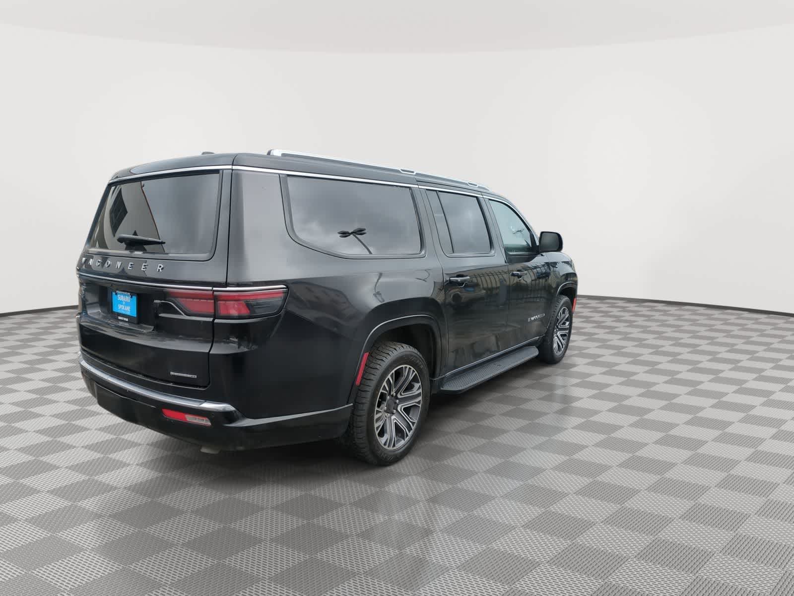 Thumbnail: 2024 Jeep Wagoneer - 8