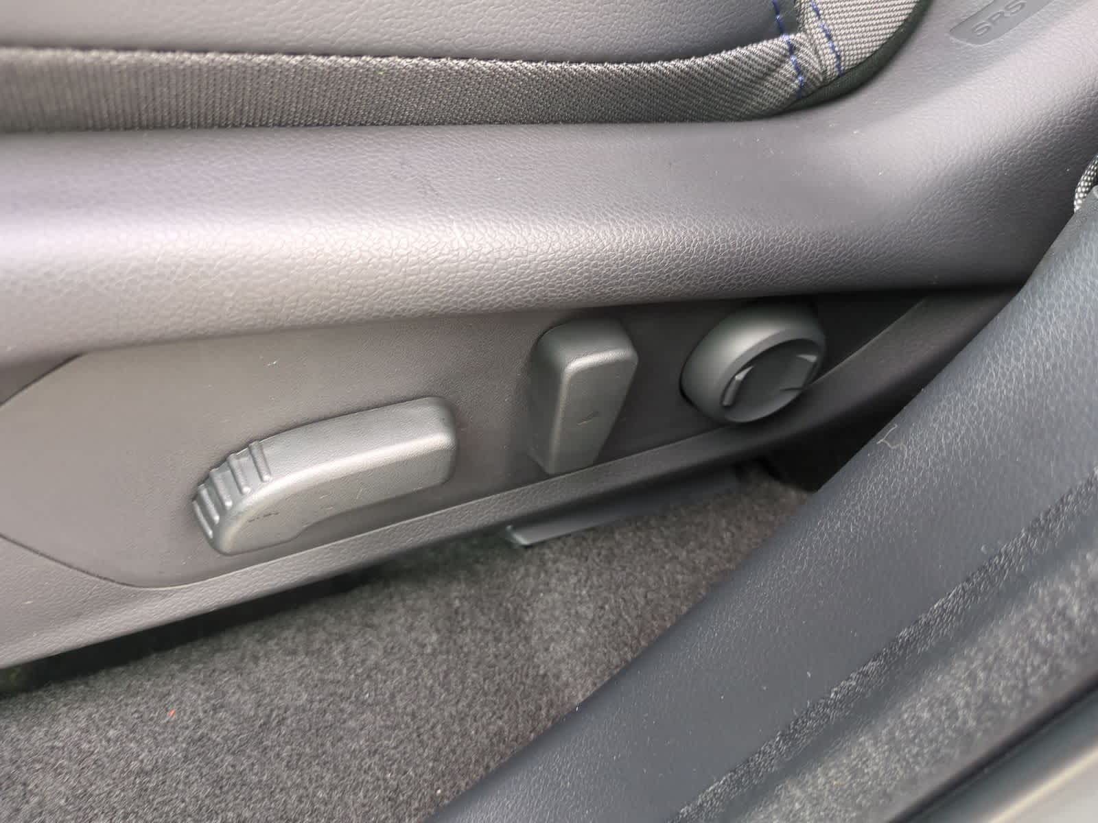 Thumbnail: 2026 Subaru Forester - 18