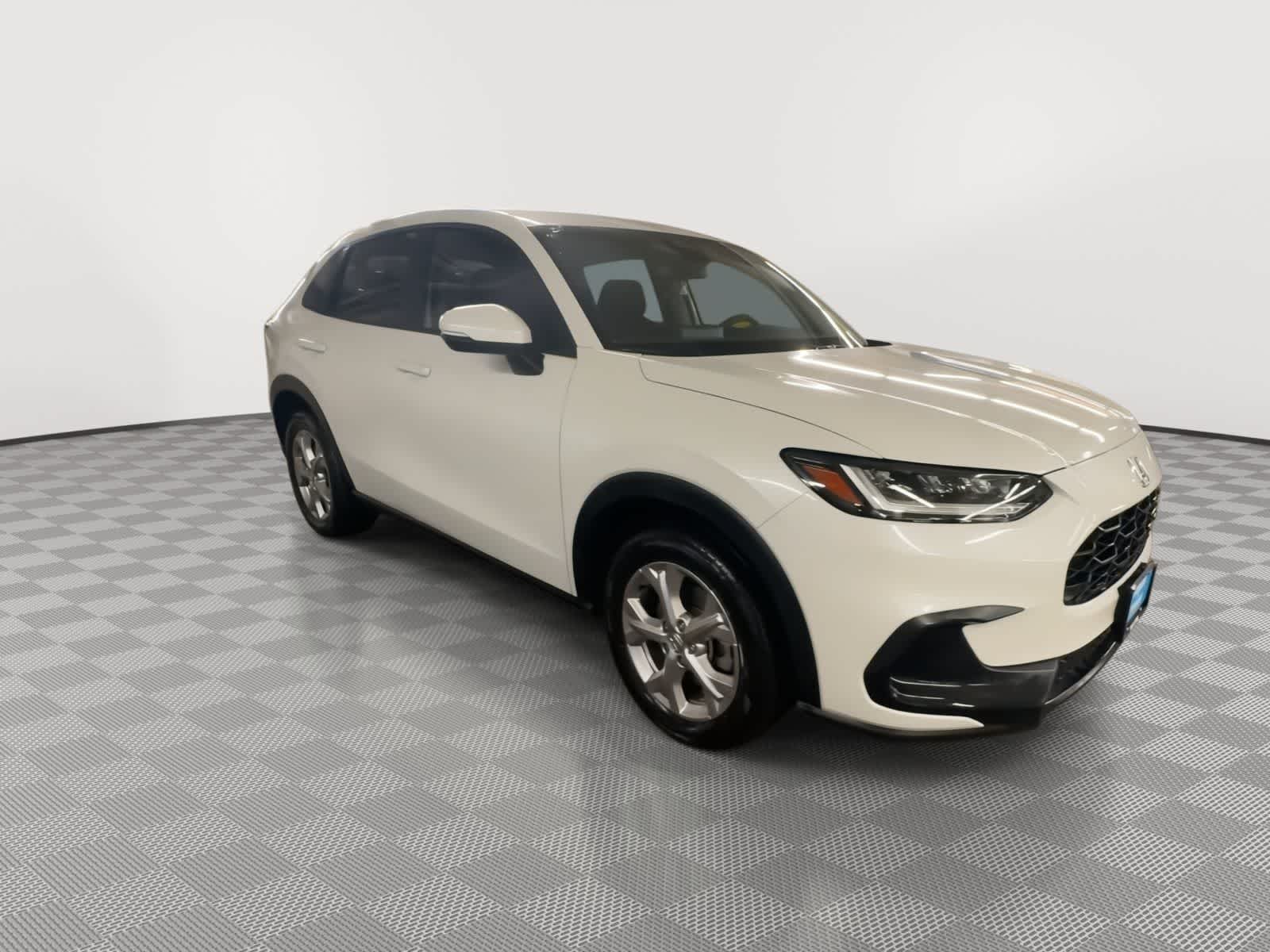 Thumbnail: 2025 Honda HR-V - 2