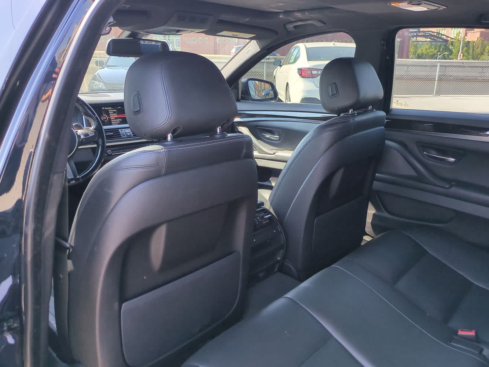 Thumbnail: 2016 BMW 5 Series - 19