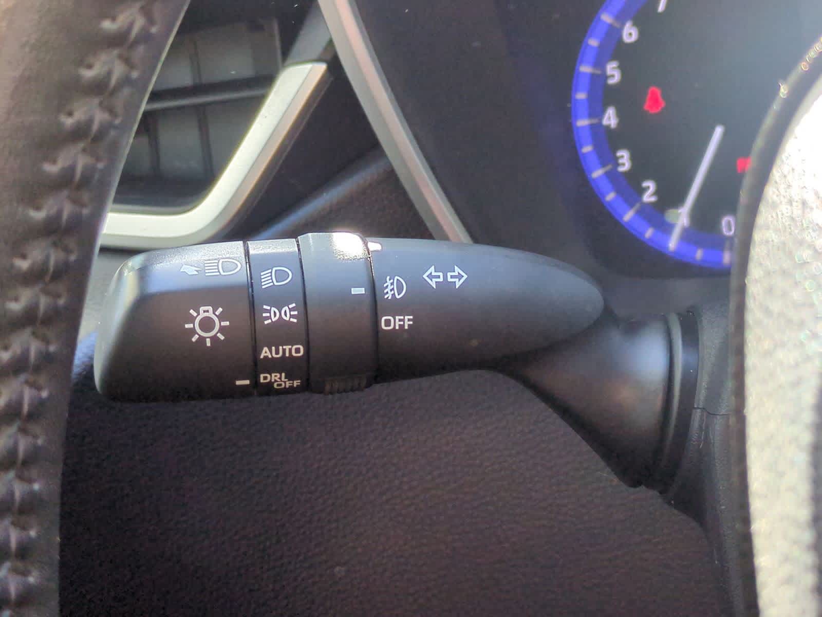 Thumbnail: 2021 Toyota Corolla - 27