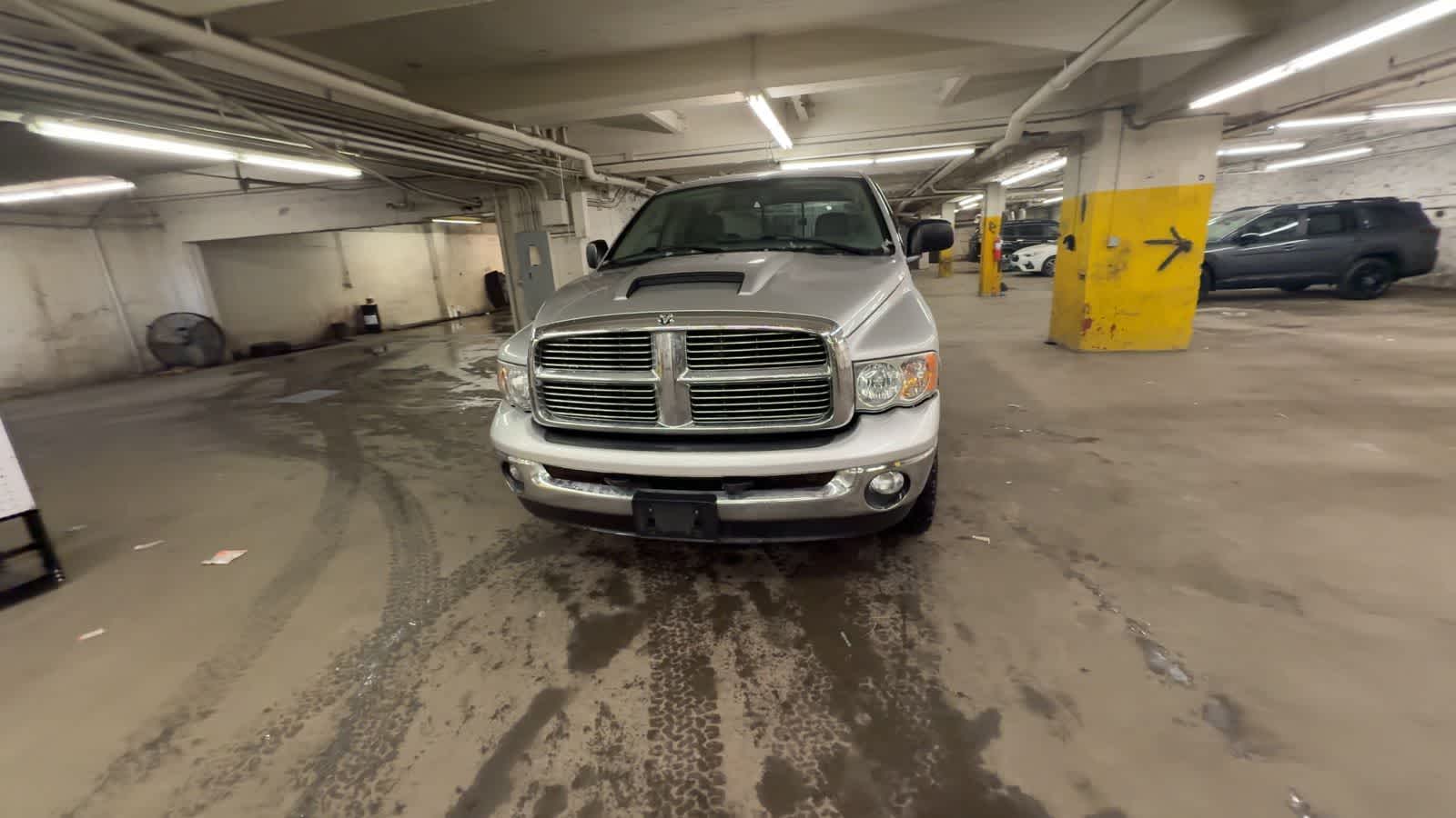 Thumbnail: 2005 Dodge Ram 1500 - 3