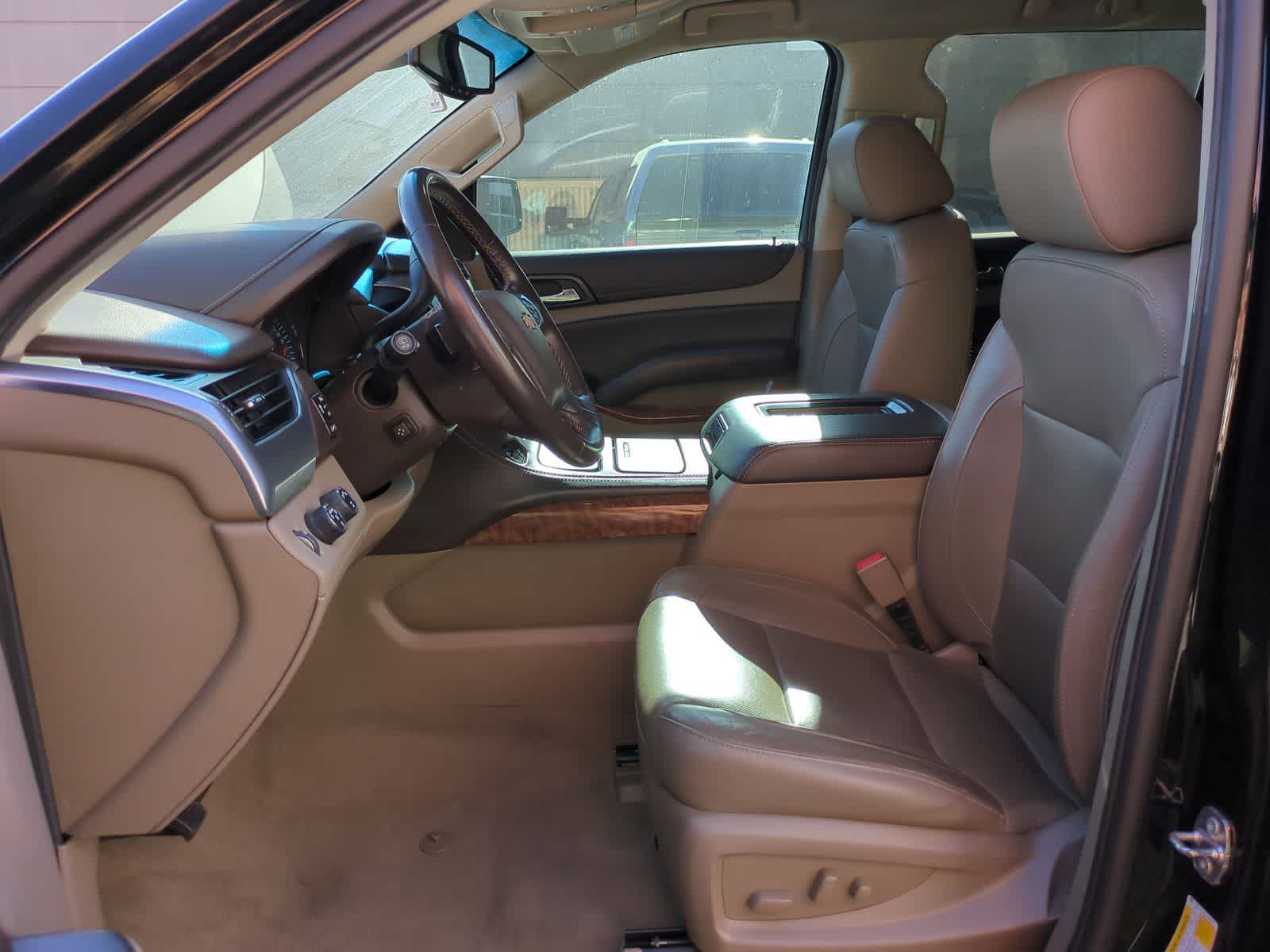 Thumbnail: 2020 Chevrolet Suburban - 17