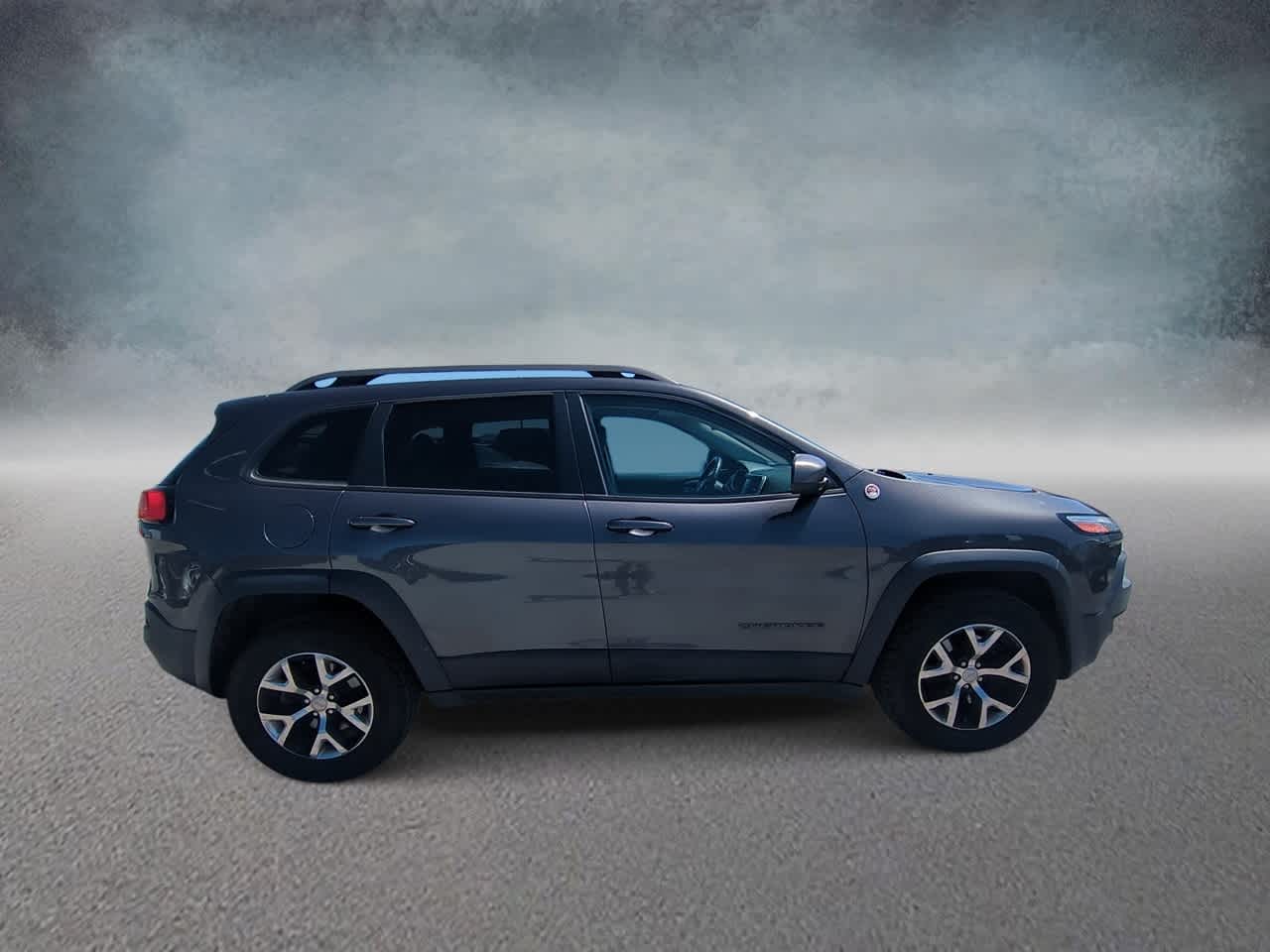 Thumbnail: 2016 Jeep Cherokee - 9