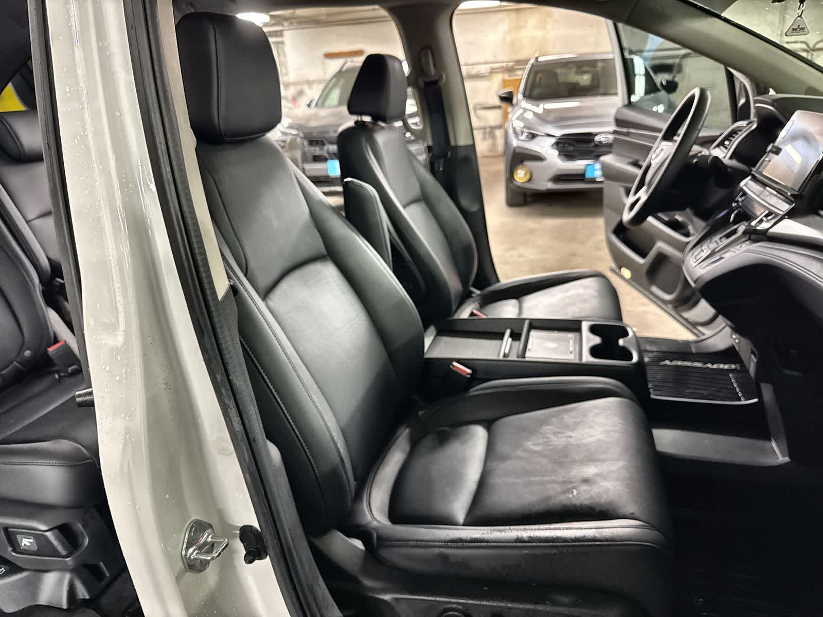Thumbnail: 2025 Honda Odyssey - 23
