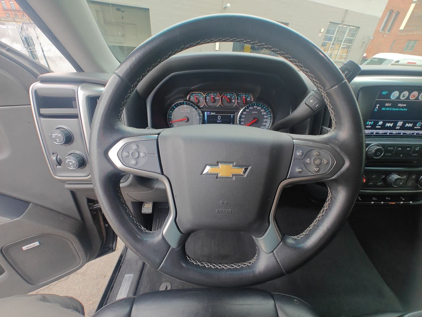 Thumbnail: 2018 Chevrolet Silverado 1500 - 23