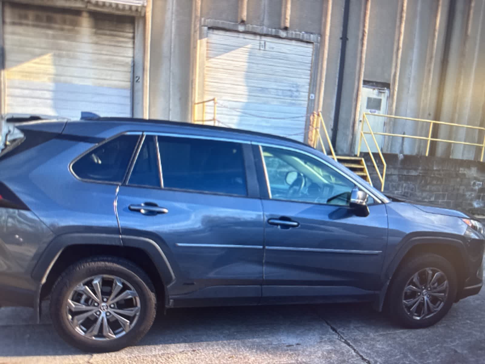 Thumbnail: 2022 Toyota RAV4 - 6