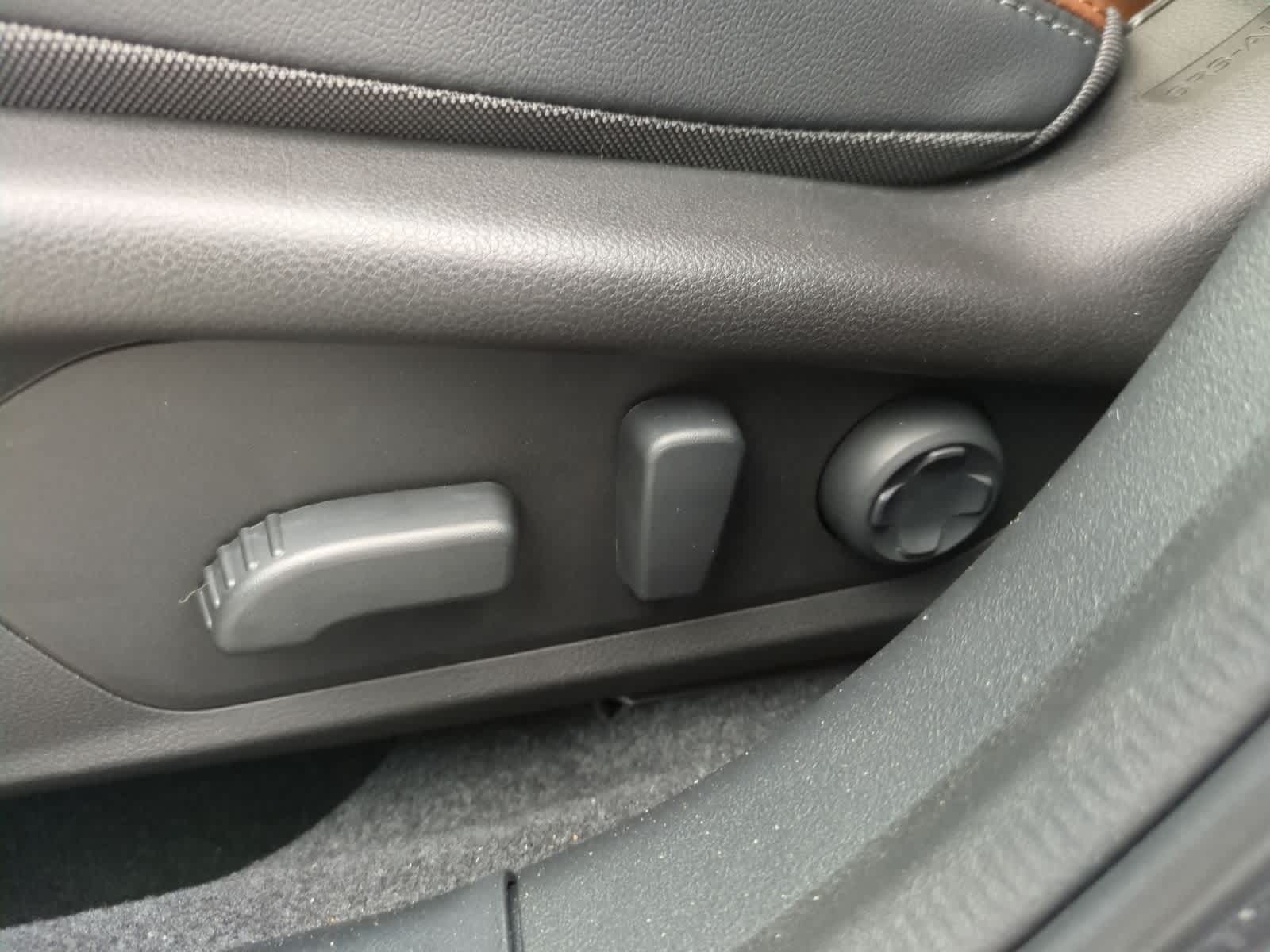 Thumbnail: 2026 Subaru Outback - 17