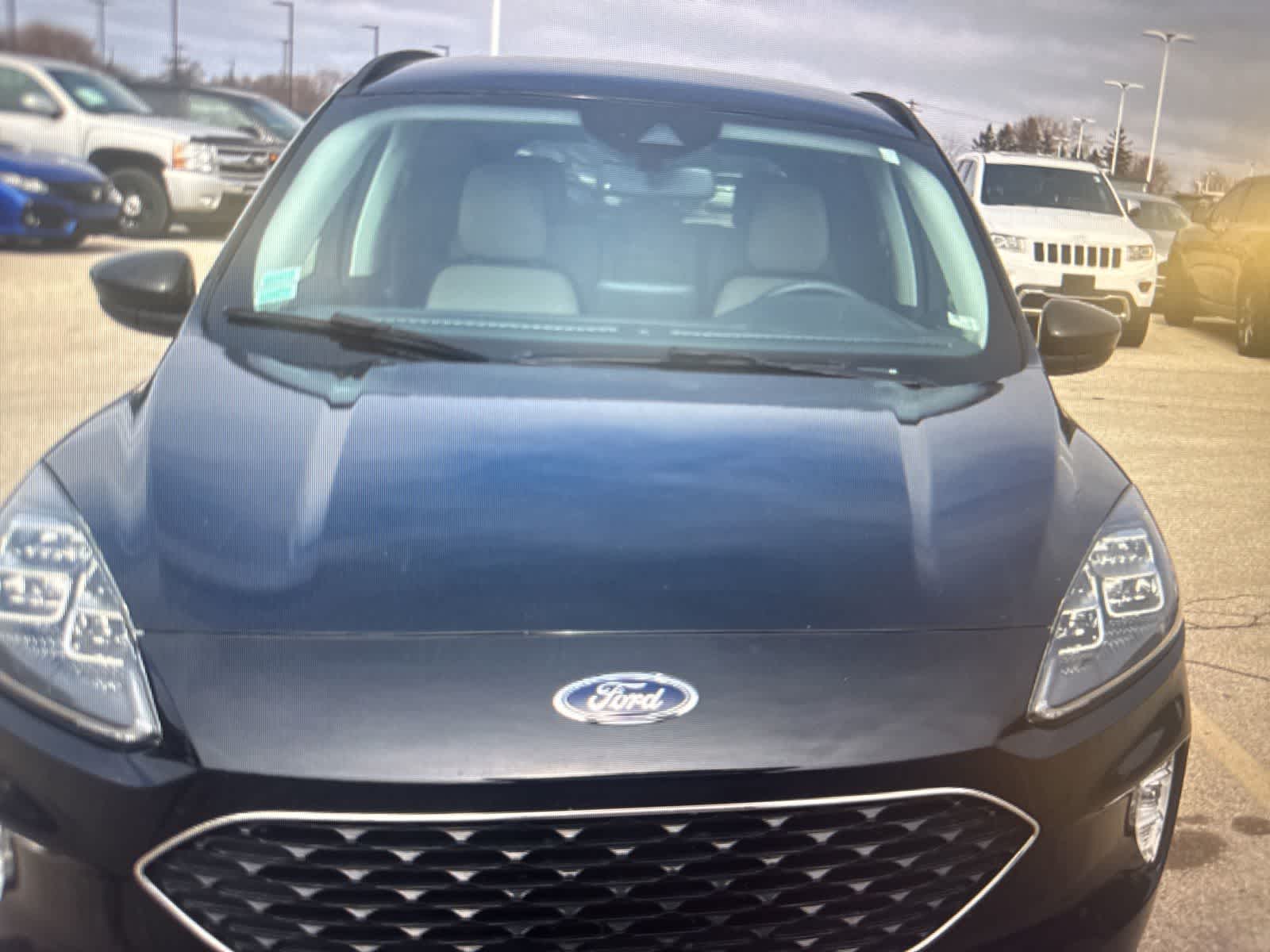 Thumbnail: 2022 Ford Escape - 7