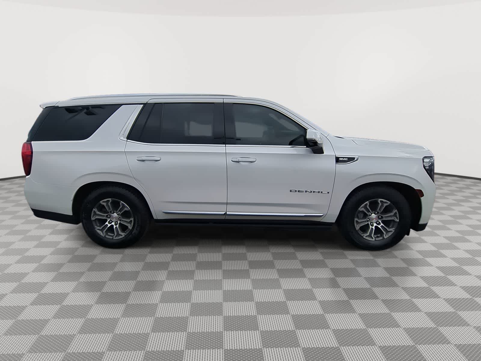 Thumbnail: 2021 GMC Yukon - 9