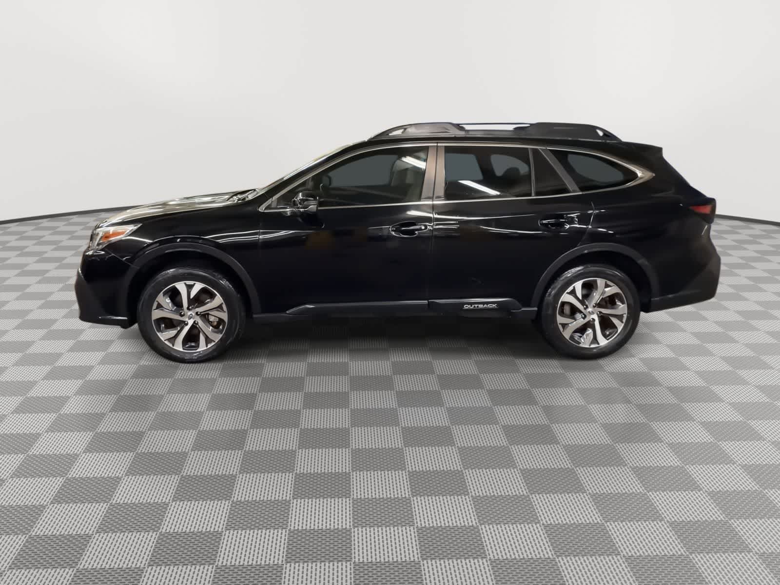 Thumbnail: 2022 Subaru Outback - 5
