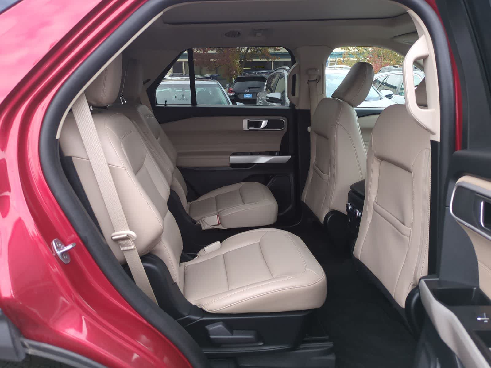 Thumbnail: 2021 Ford Explorer - 22