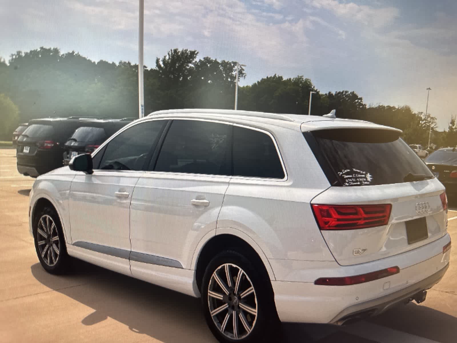2018 Audi Q7 Premium Plus photo 2