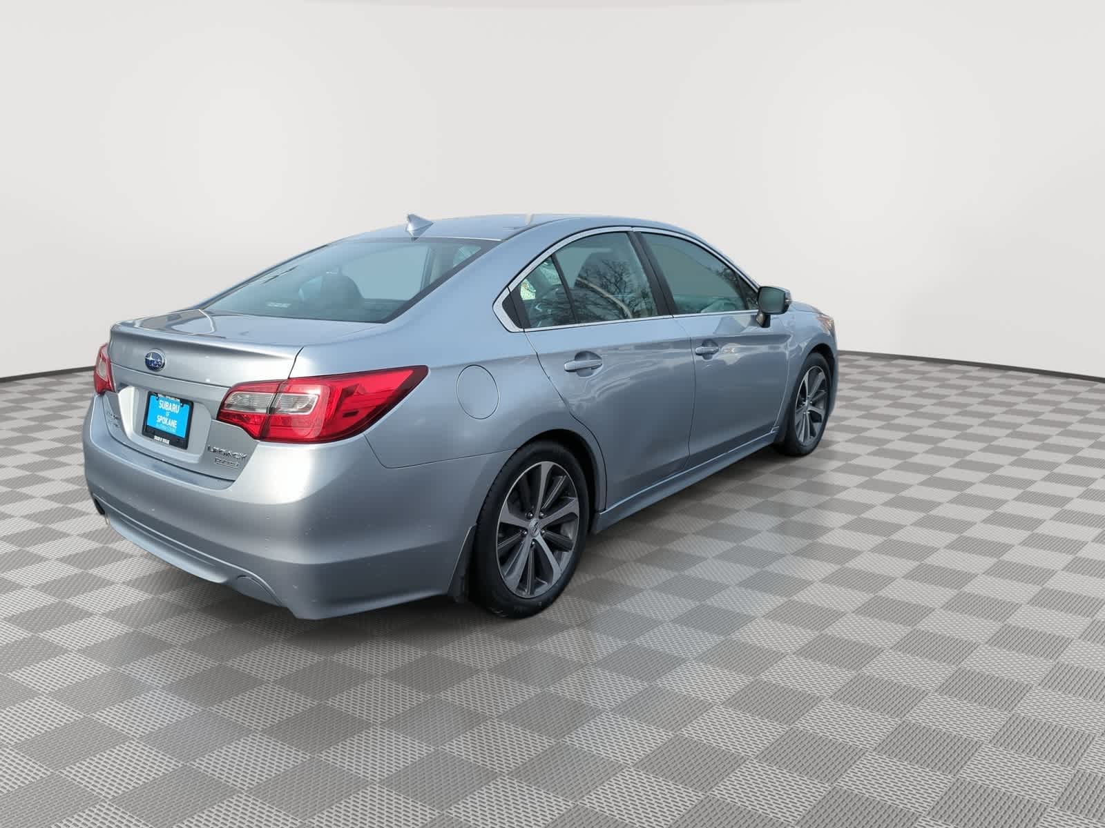 Thumbnail: 2016 Subaru Legacy - 8