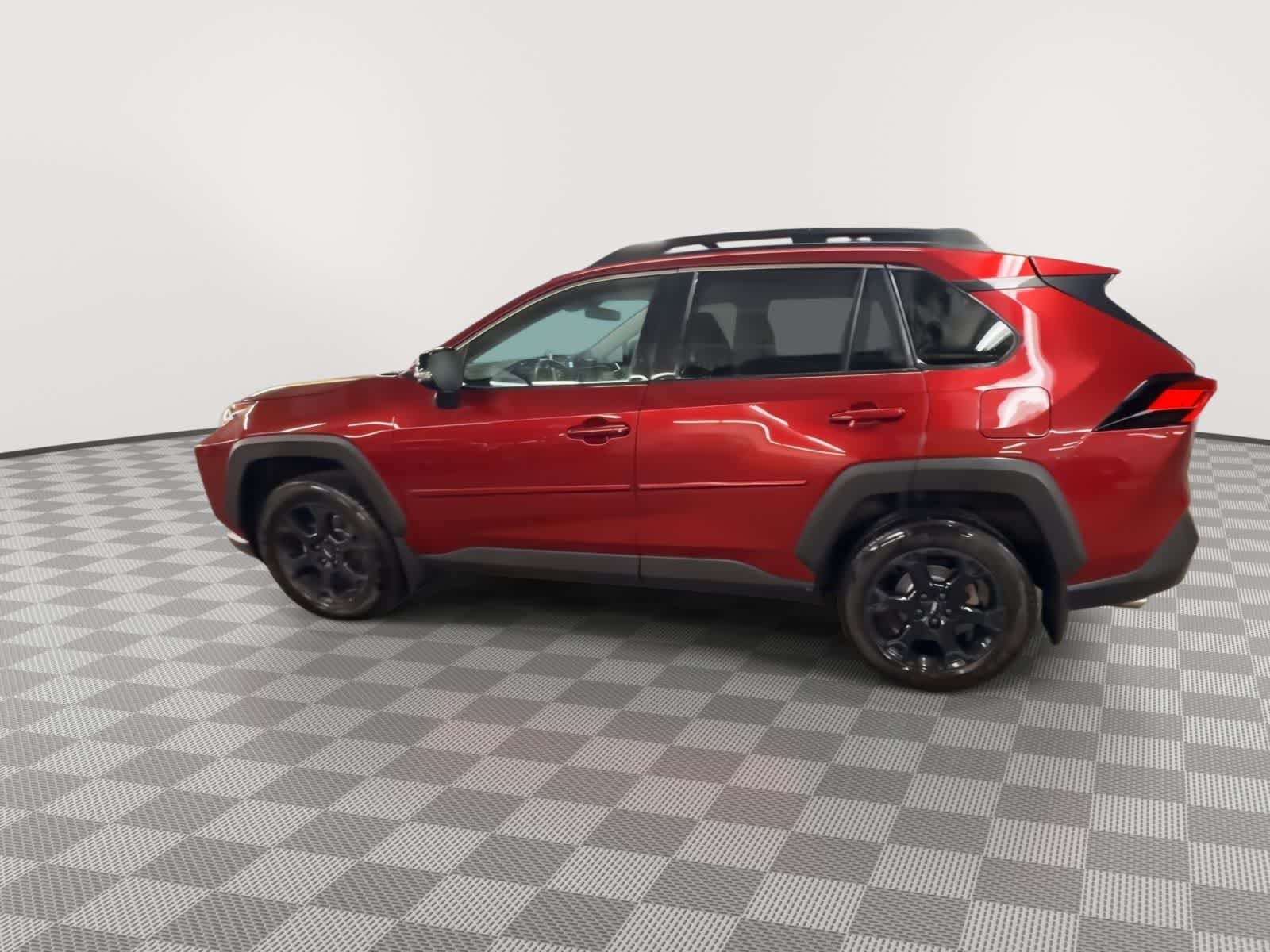 Thumbnail: 2020 Toyota RAV4 - 5