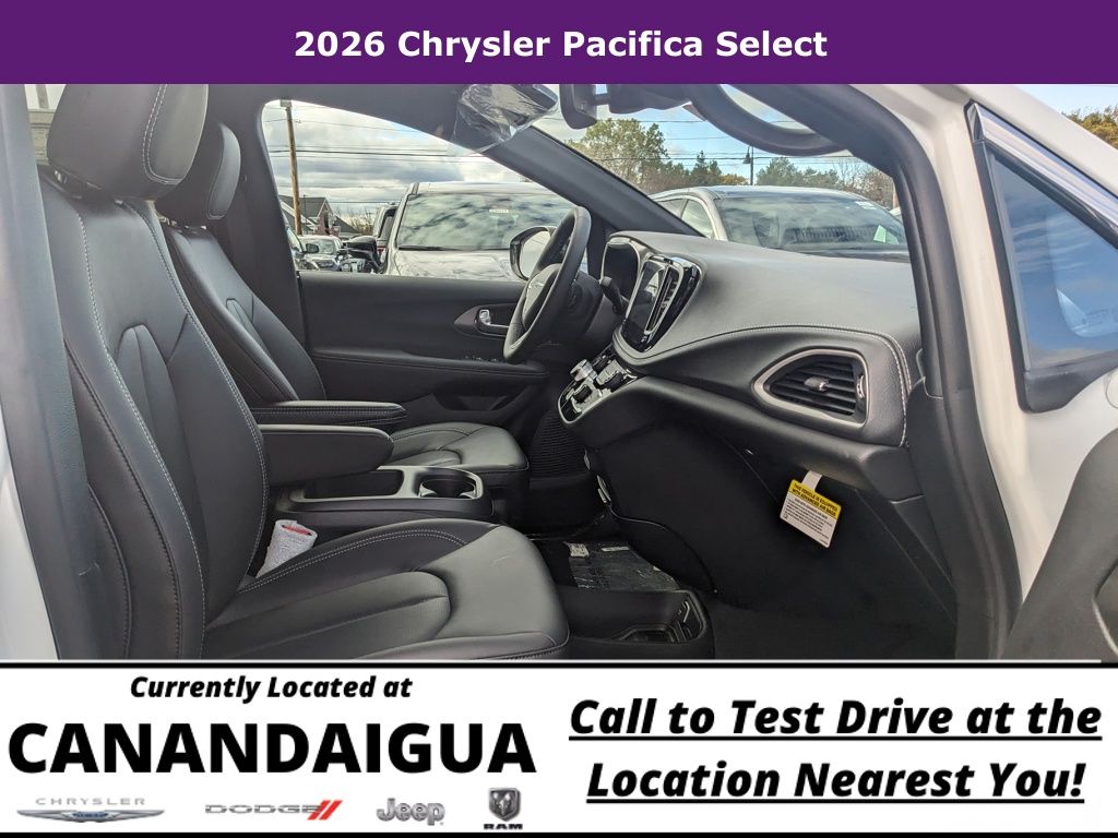 2026 Chrysler Pacifica photo 2