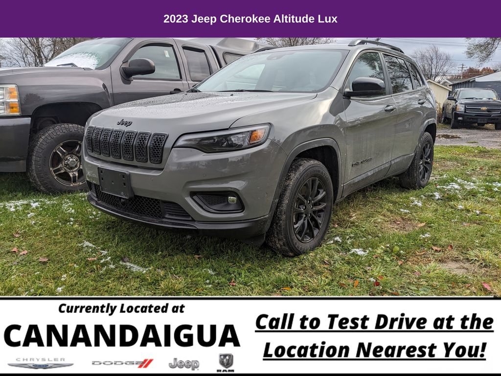 2023 Jeep Cherokee Altitude Lux