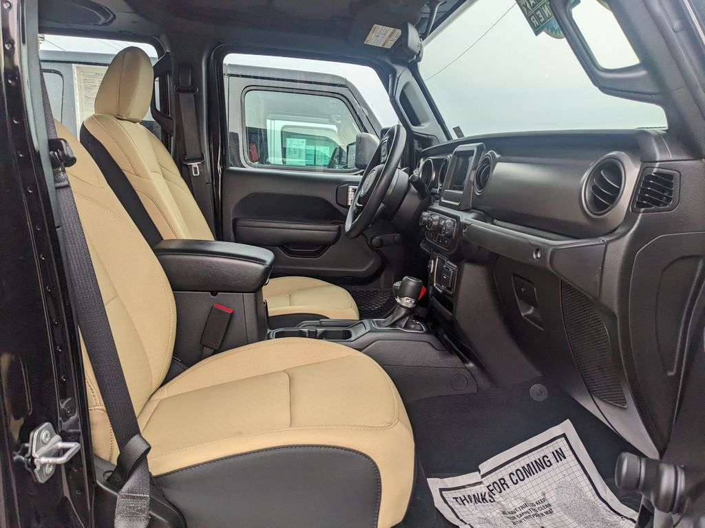 2022 Jeep Gladiator Sport - Photo 22
