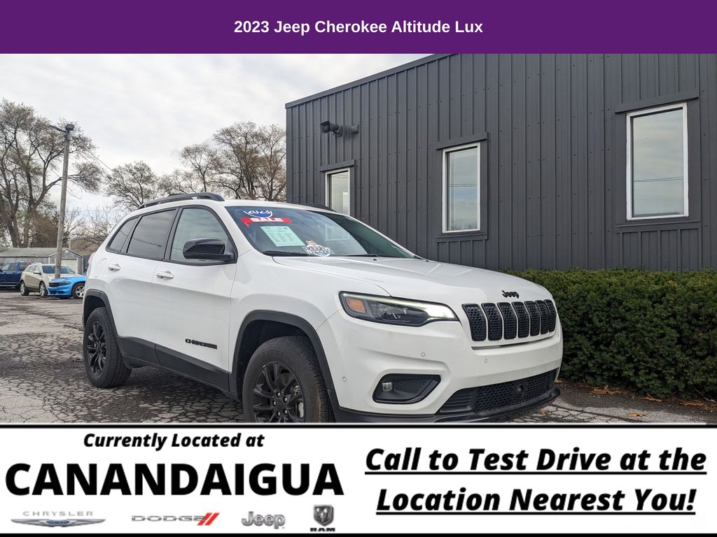 2023 Jeep Cherokee Altitude Lux