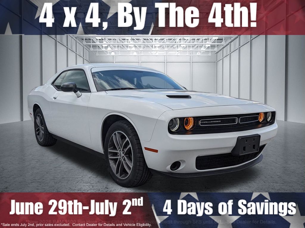 2019 Dodge Challenger SXT Auto AWD's photo