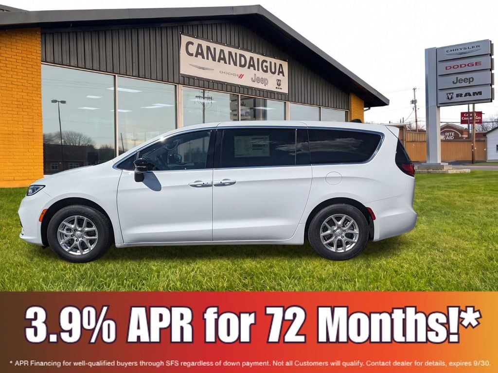 New 2026 Chrysler Pacifica Select Passenger Van