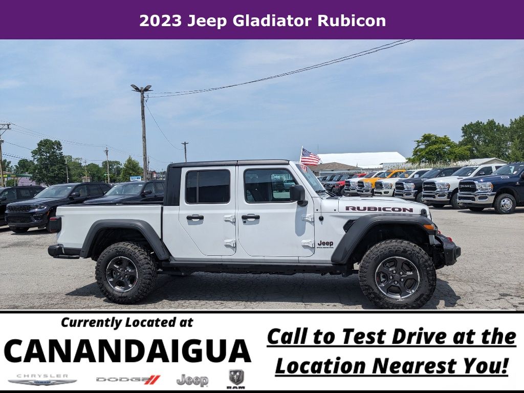 2023 Jeep Gladiator Rubicon photo 2