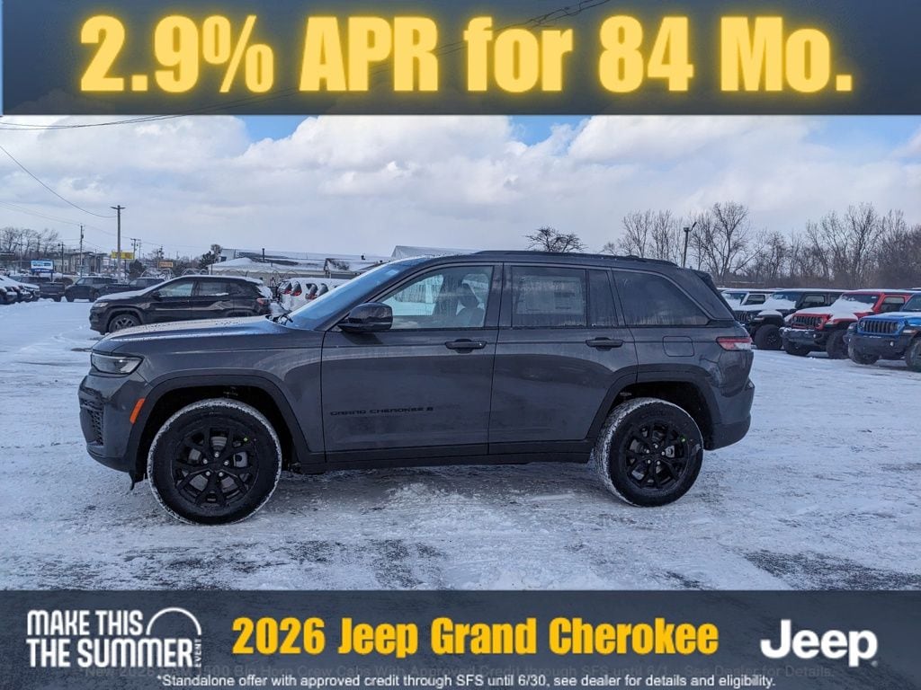 New 2026 Jeep Grand Cherokee Laredo Sport Utility