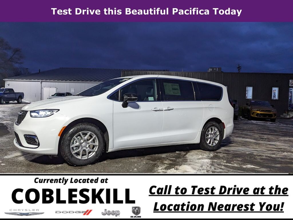 New 2026 Chrysler Pacifica Select Passenger Van
