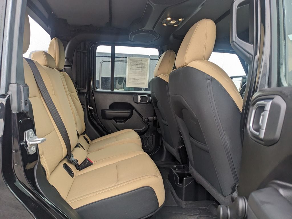 2022 Jeep Gladiator Sport - Photo 20