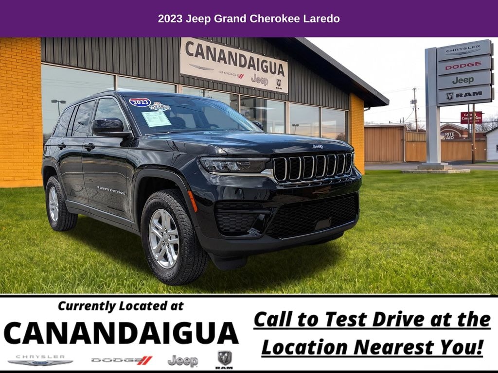 Used 2023 Jeep Grand Cherokee Laredo SUV
