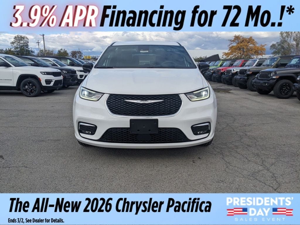 New 2026 Chrysler Pacifica Select Passenger Van
